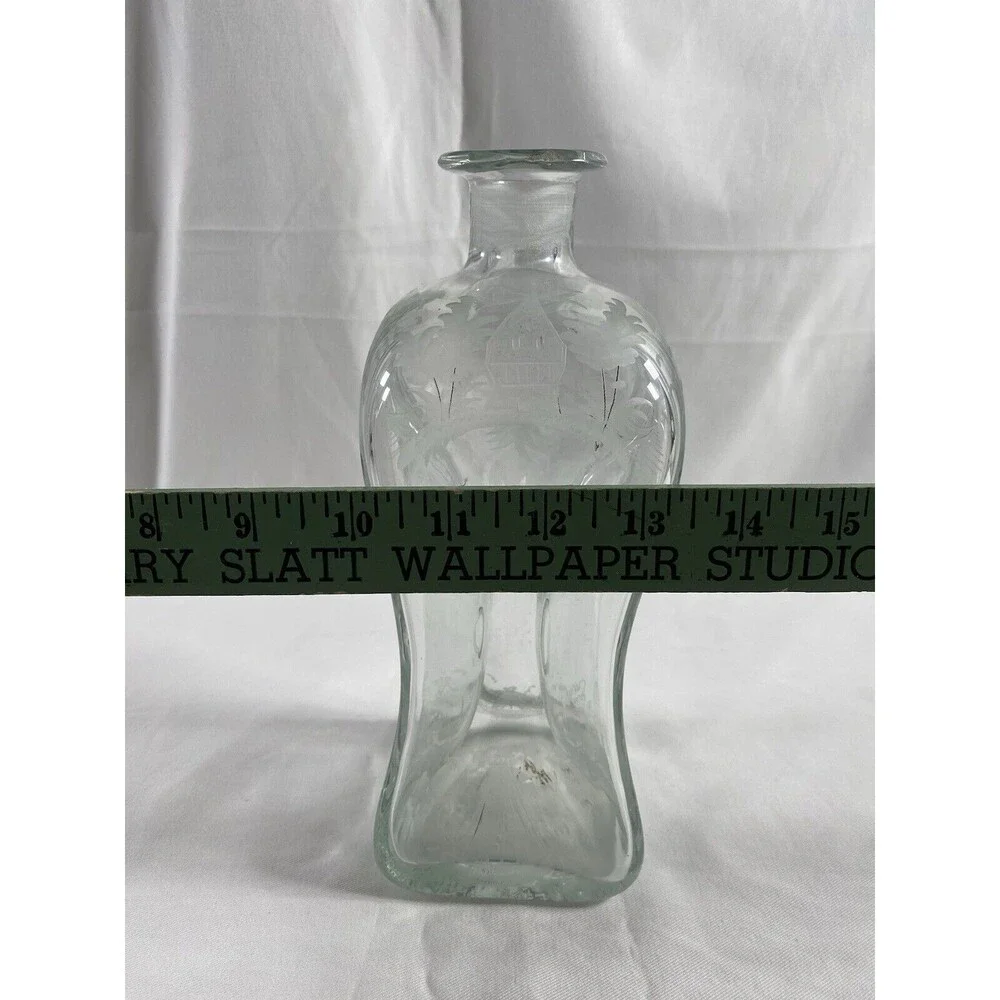 Vintage Etched Ships Kluk Kluk Decanter No Stopper #649 READ